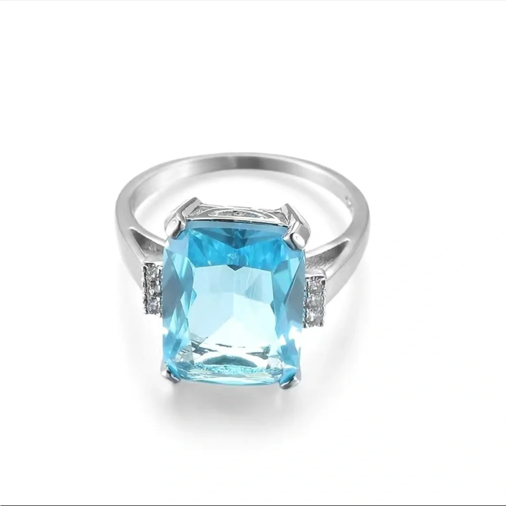 New Women’s 925 Silver Square Aquamarine Ring - Picture 4 of 8